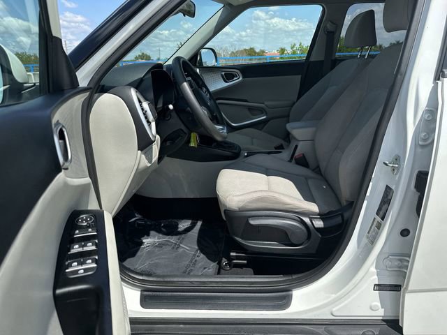 Used 2023 Kia Soul LX image 22