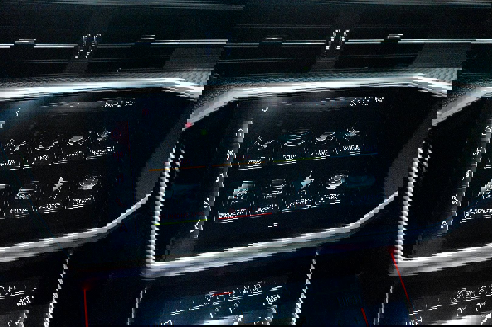 Used 2021 Audi RS 6 w/ Executive Package image 51