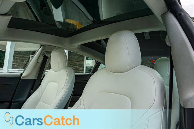 Used 2022 Tesla Model 3 Long Range AWD/4WD image 23
