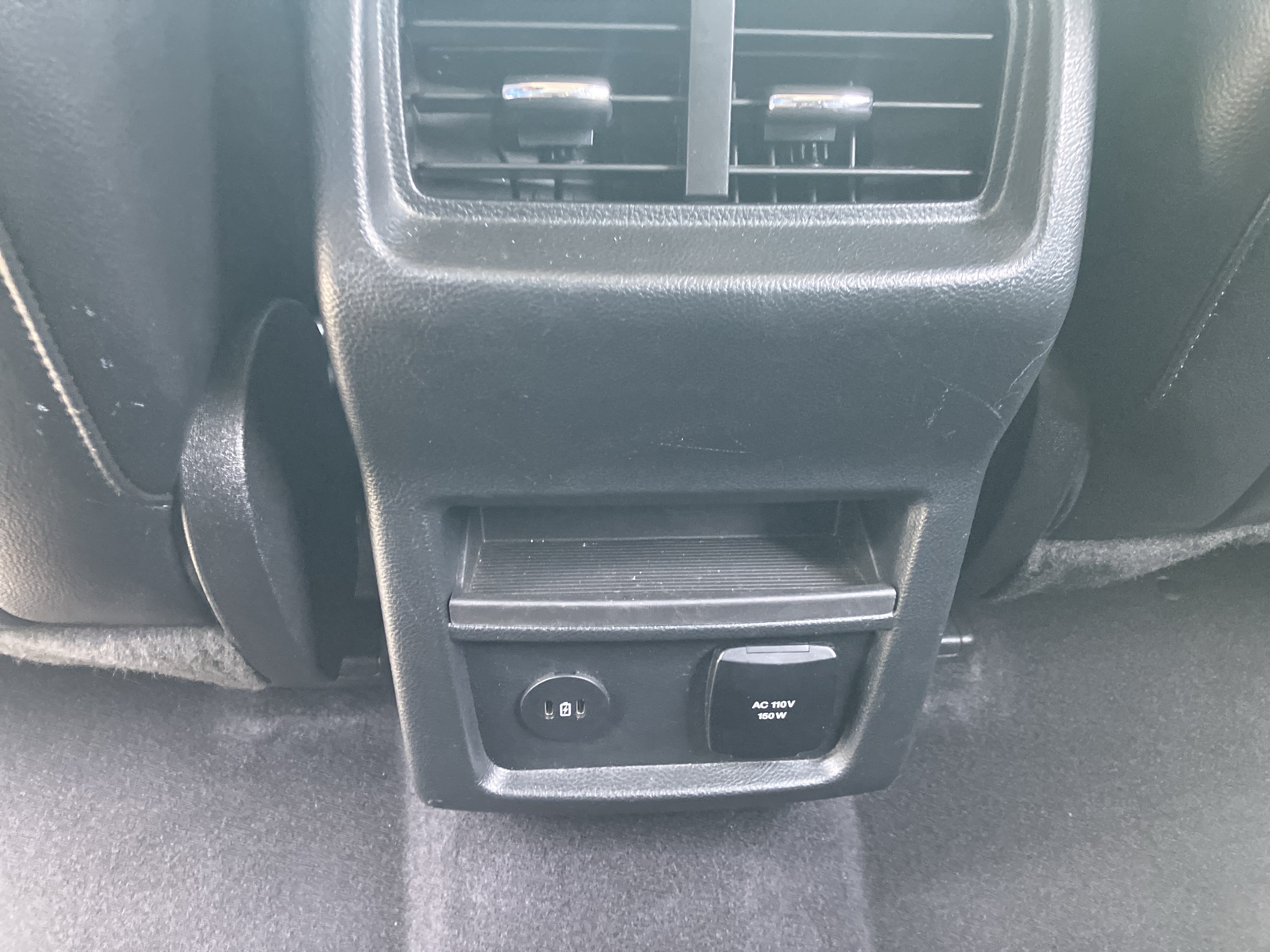 Certified 2024 Ford Edge Titanium AWD/4WD image 16