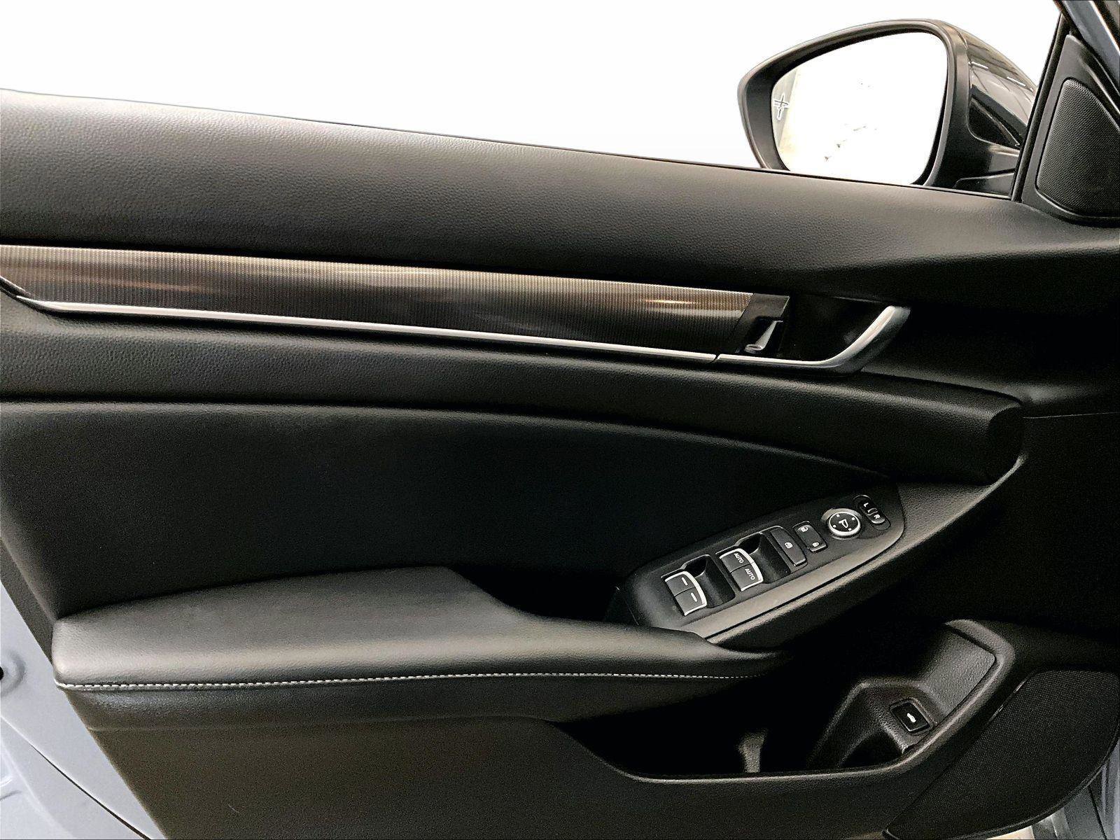 Used 2022 Honda Accord Sport image 22