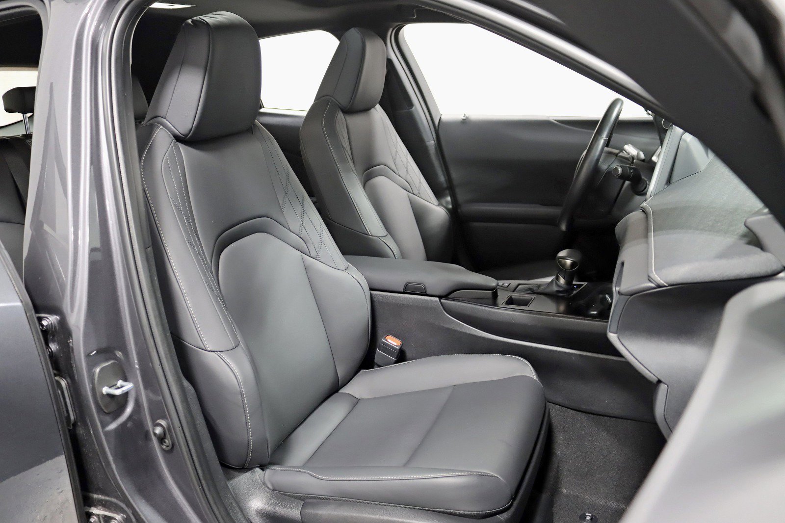 Used 2024 Lexus UX 250h AWD image 24