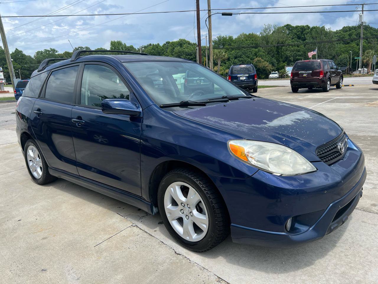 Used 2007 Toyota Matrix FWD image 1