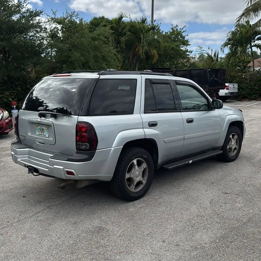 Used 2008 Chevrolet TrailBlazer 2WD image 8