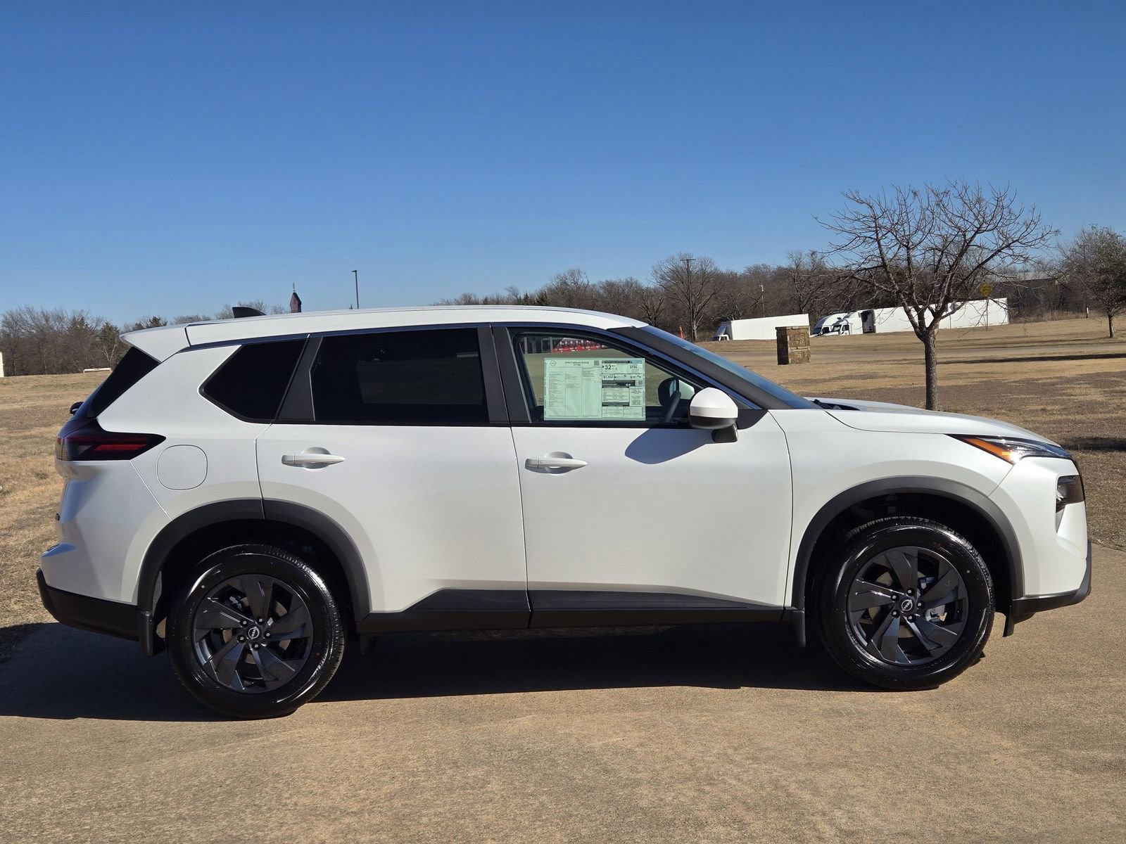 New 2026 Nissan Rogue SV w/ Cold Weather Package FWD image 8