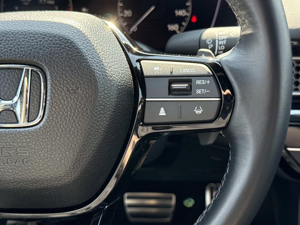 Used 2025 Honda Civic Sport image 9