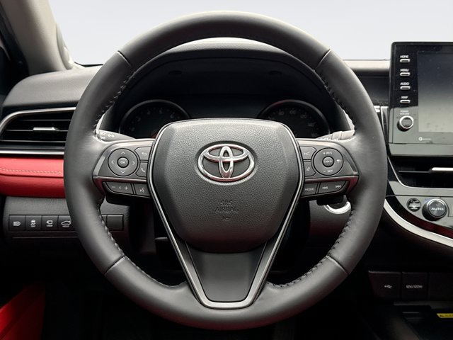 Used 2022 Toyota Camry XSE w/ Navigation Package FWD image 12