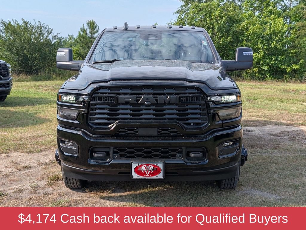 New 2026 RAM 3500 Big Horn AWD/4WD image 3