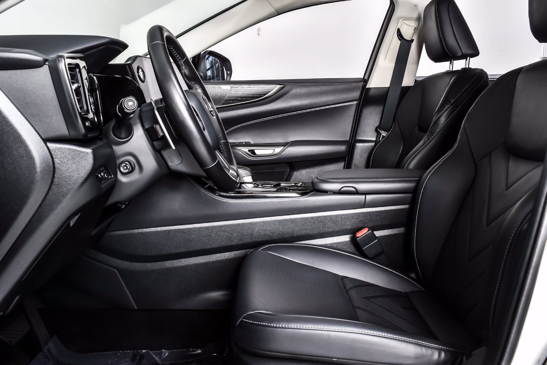 Used 2024 Lexus NX 350h AWD w/ Vision Package image 16