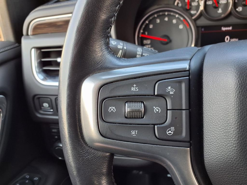 Used 2021 Chevrolet Tahoe Z71 w/ Z71 Signature Package AWD/4WD image 19