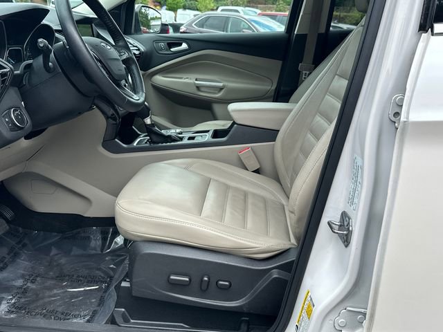 Certified 2017 Ford Escape Titanium w/ Equipment Group 301A FWD image 9