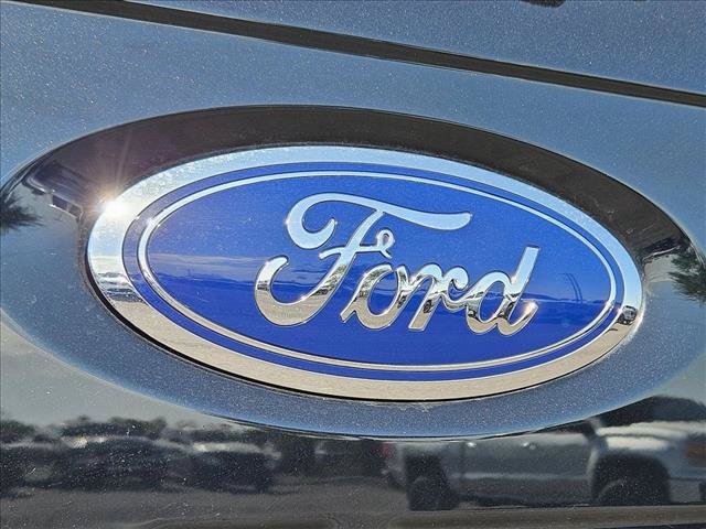 Used 2023 Ford F150 Lightning XLT AWD/4WD image 30