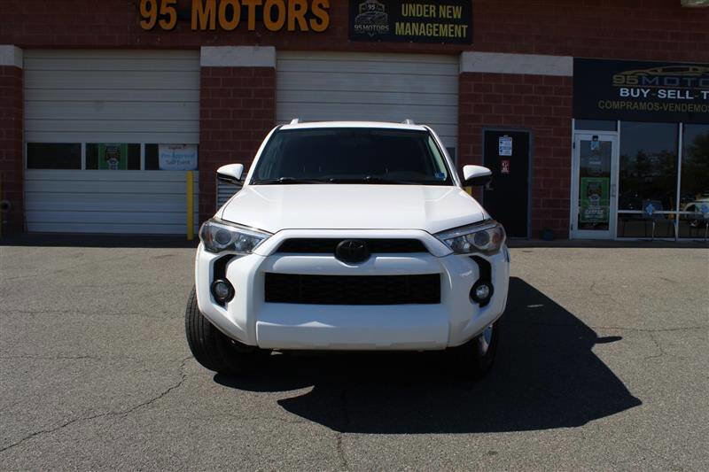 Used 2016 Toyota 4Runner SR5 image 8