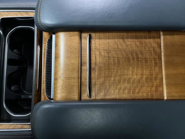 Used 2022 Jeep Grand Wagoneer Series II w/ Flexible Seating Group image 22