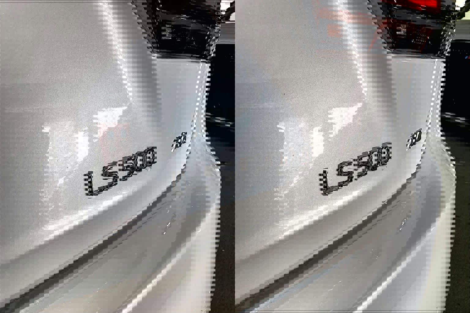 Used 2023 Lexus LS 500 AWD w/ Luxury Package image 9