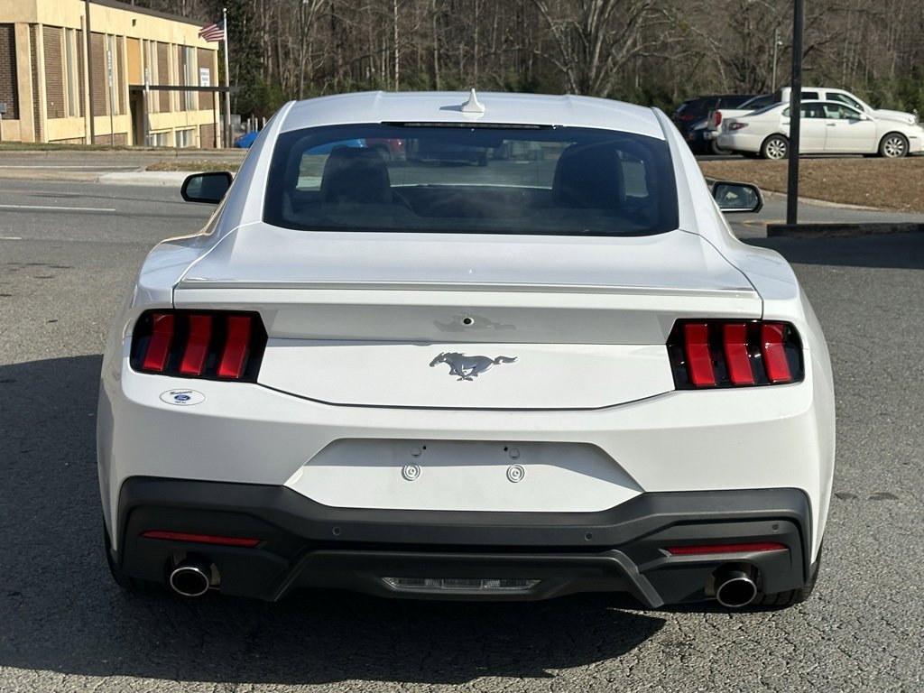 Used 2024 Ford Mustang Premium image 7