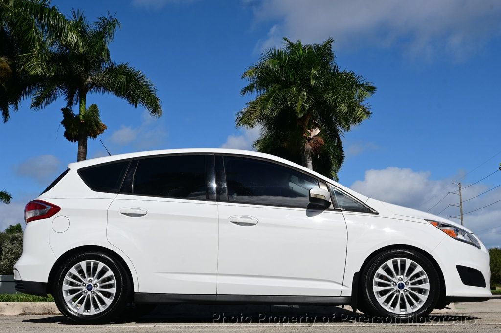 Used 2017 Ford C-MAX SE w/ Equipment Group 201A FWD image 12