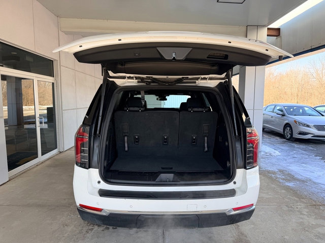 Used 2025 Chevrolet Tahoe LT image 9