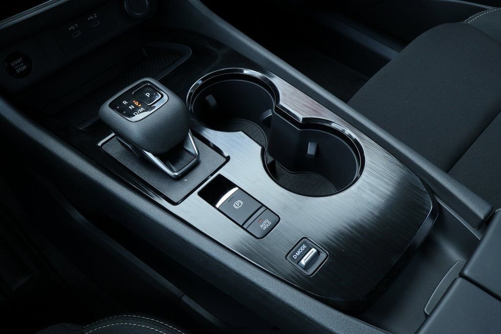 New 2026 Nissan Rogue S image 13