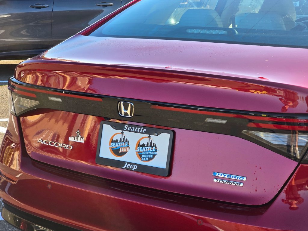 Used 2023 Honda Accord Touring image 13