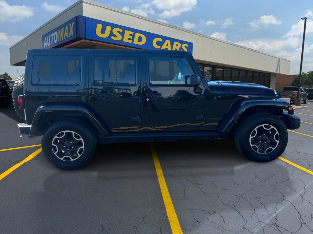 Used 2016 Jeep Wrangler Unlimited Rubicon AWD/4WD image 2