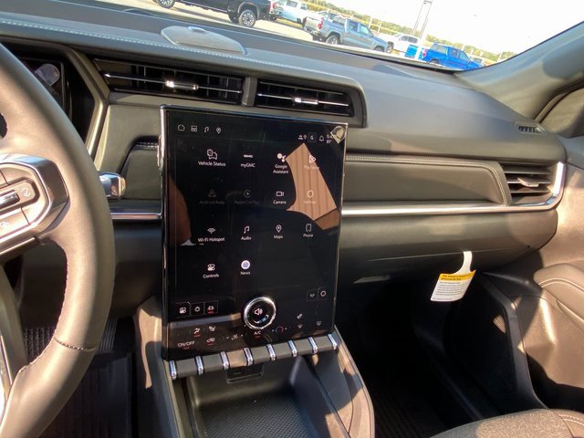 New 2026 GMC Terrain Elevation w/ LPO, Floor Liner Package image 20