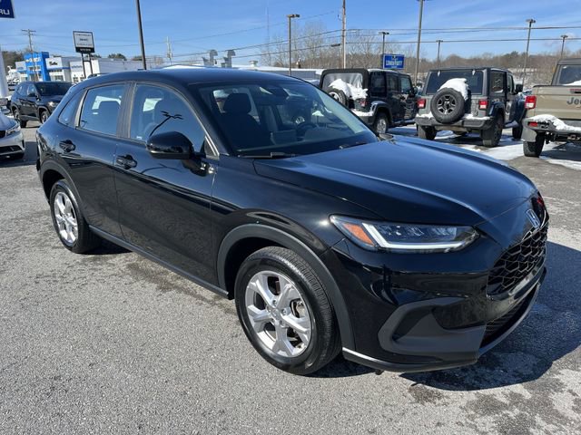 Used 2023 Honda HR-V LX image 11