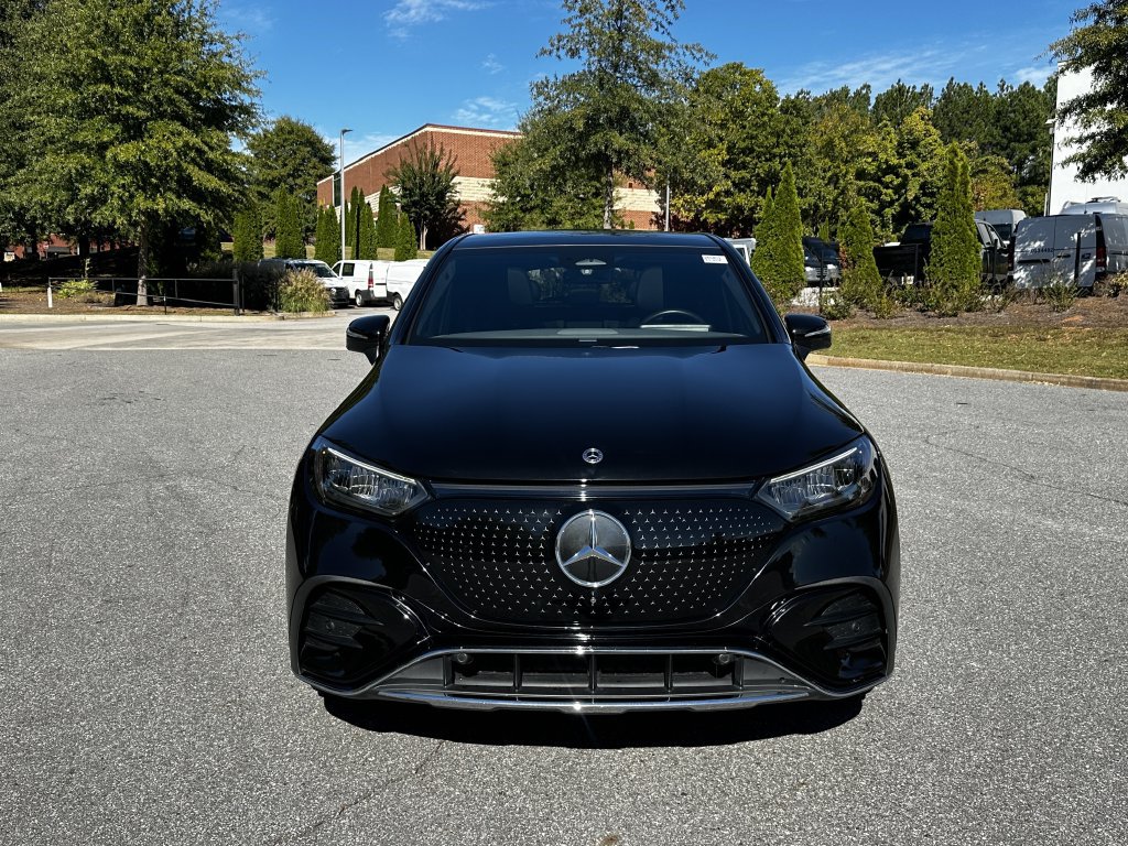 Certified 2023 Mercedes-Benz EQE 500 4MATIC SUV image 3