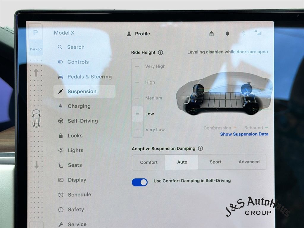 Used 2024 Tesla Model X AWD/4WD image 10