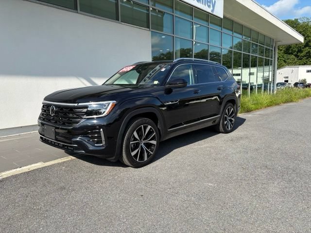 Used 2026 Volkswagen Atlas SEL Premium R-Line AWD/4WD image 3