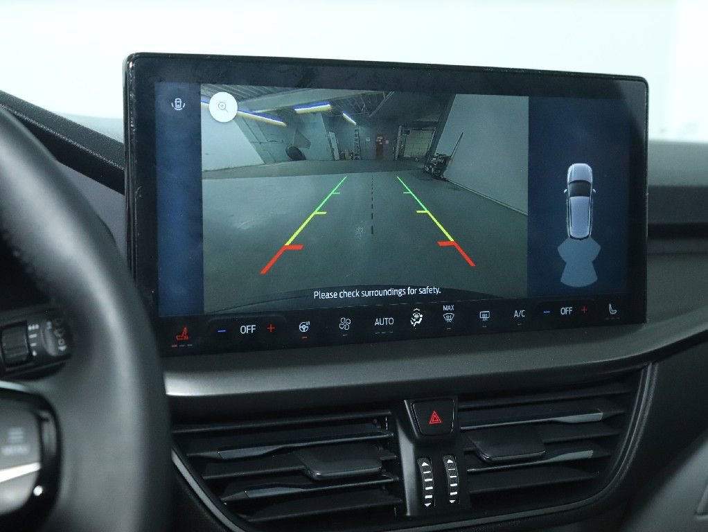 Used 2023 Ford Escape SE image 28