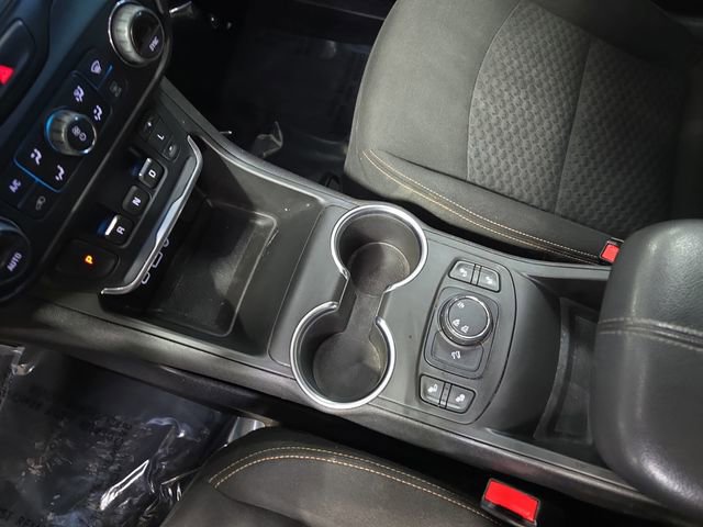 Used 2018 GMC Terrain SLE w/ Driver Convenience Package image 27