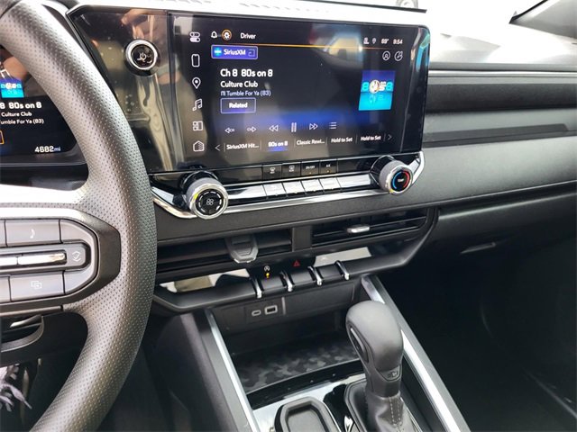 Used 2025 Chevrolet Colorado W/T image 7