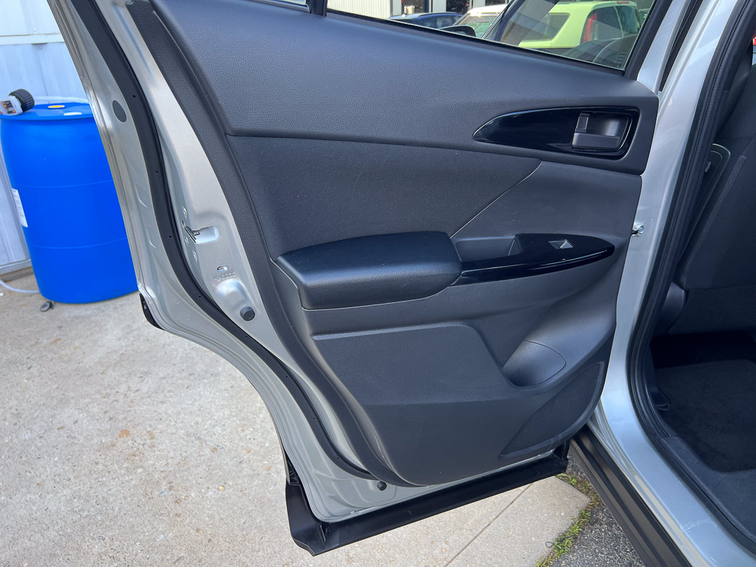 Used 2024 Mitsubishi Eclipse Cross AWD image 30