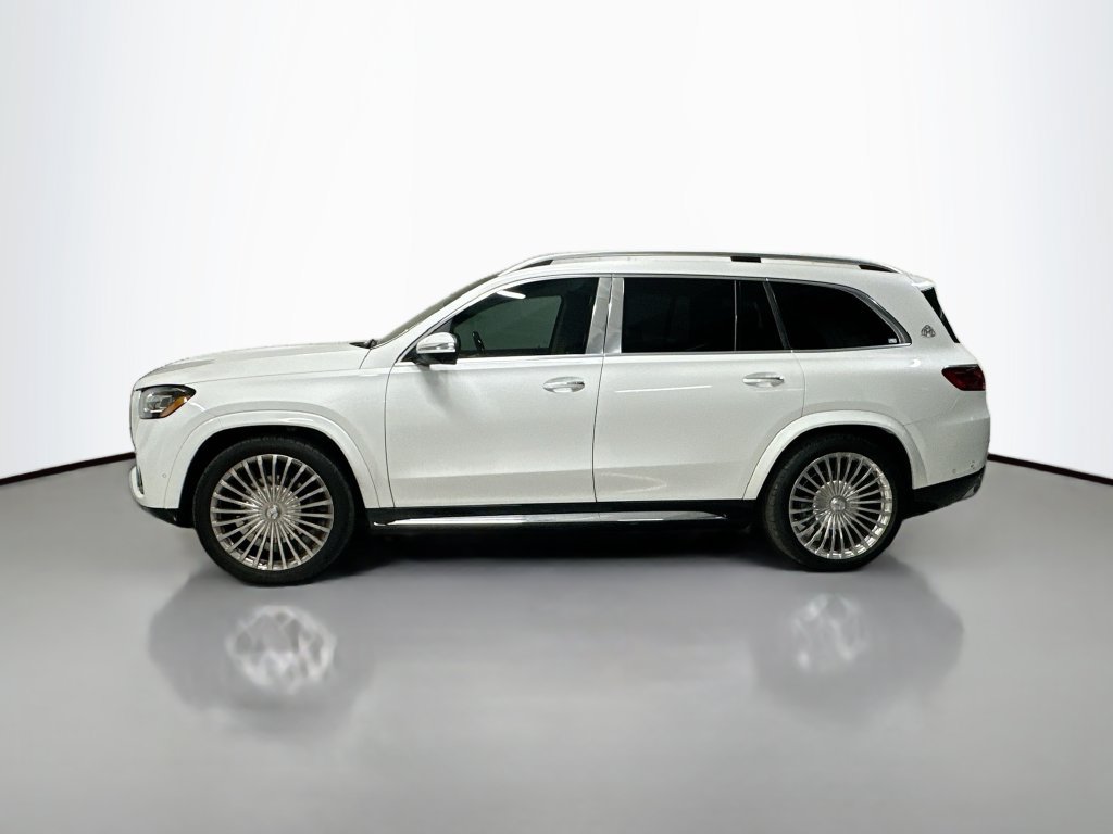 Used 2025 Mercedes-Benz Maybach GLS 600 4MATIC image 2