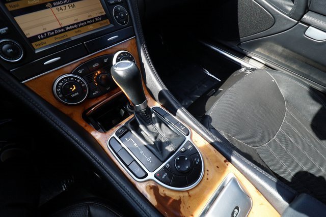 Used 2011 Mercedes-Benz SL 550 image 57