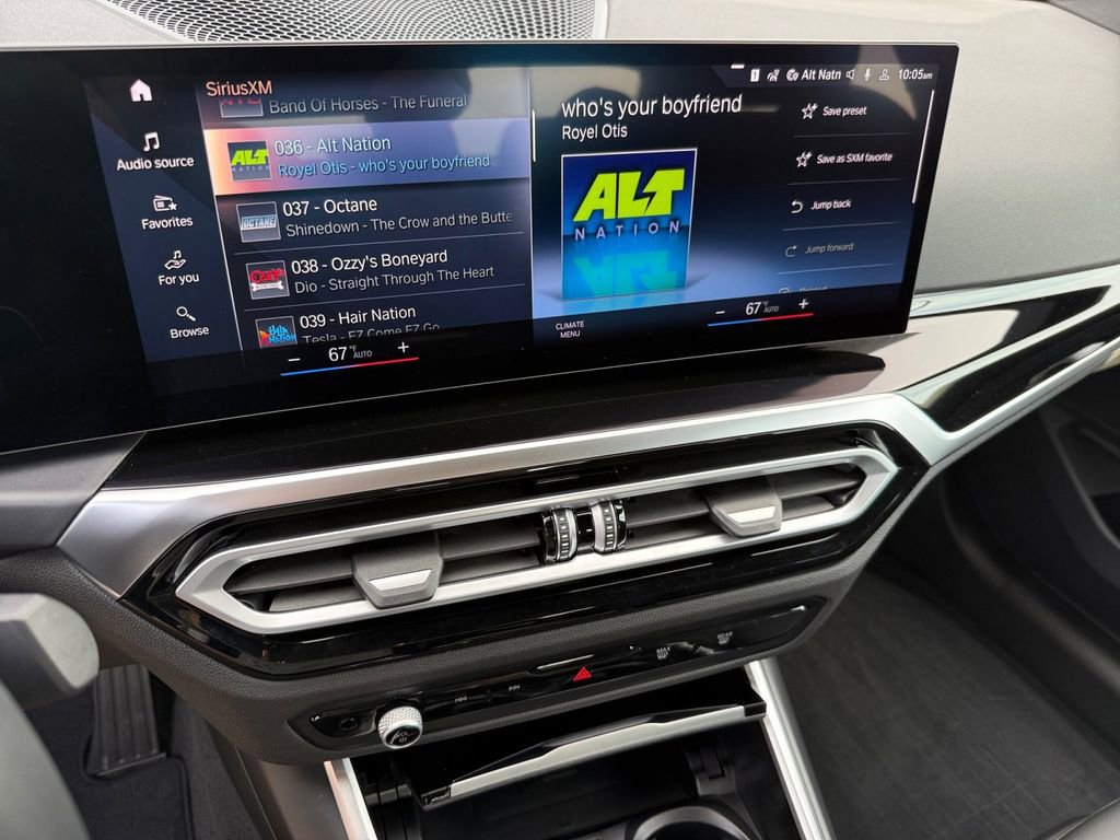 Used 2024 BMW 330i xDrive Sedan w/ Premium Package image 19