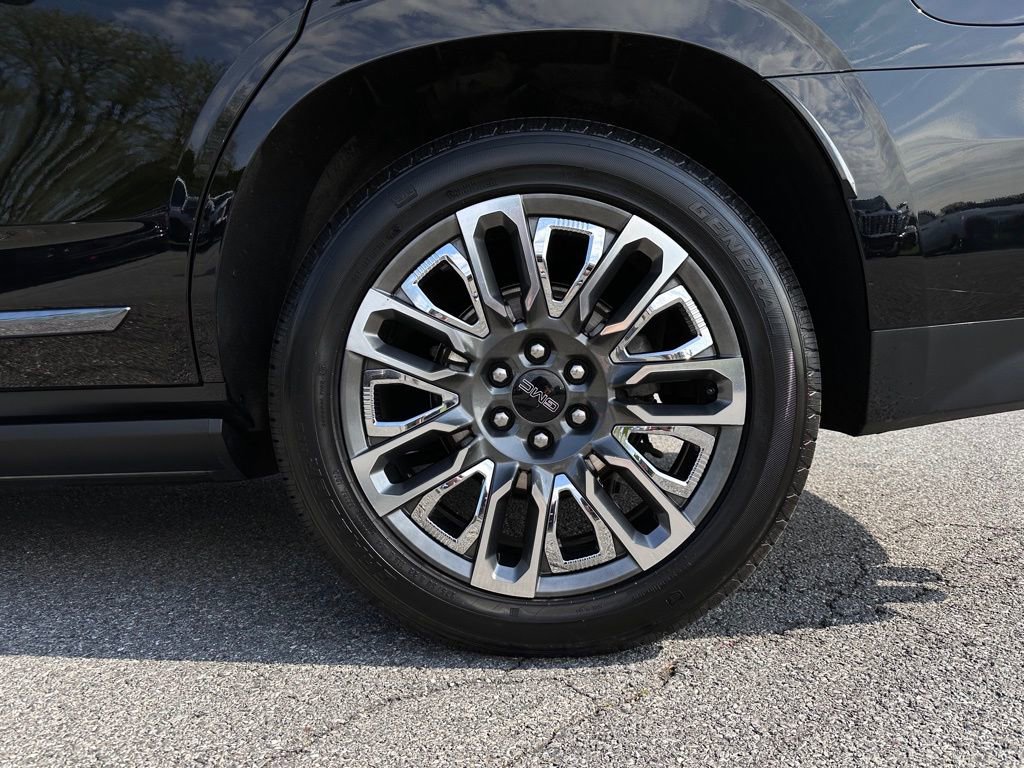 Used 2023 GMC Yukon Denali Ultimate AWD/4WD image 50