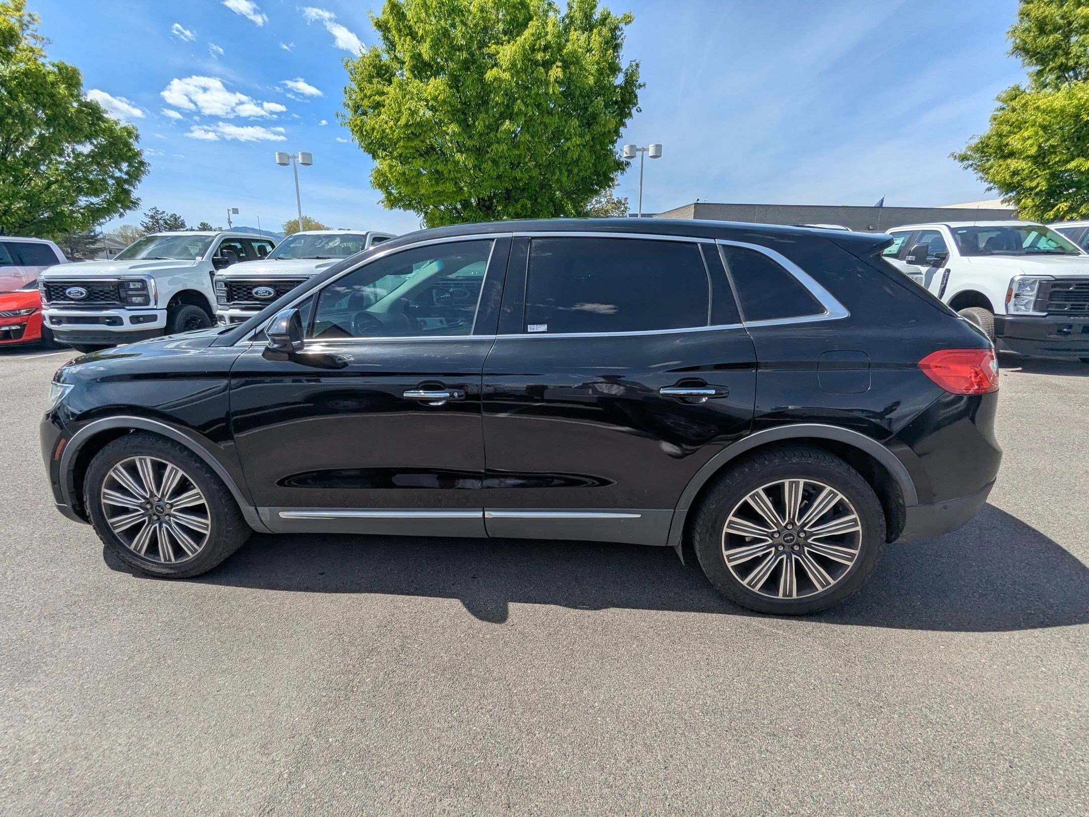 Used 2016 Lincoln MKX Black Label w/ Technology Package AWD/4WD image 9