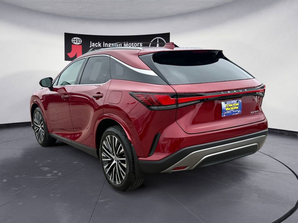 Used 2024 Lexus RX 350 FWD image 3
