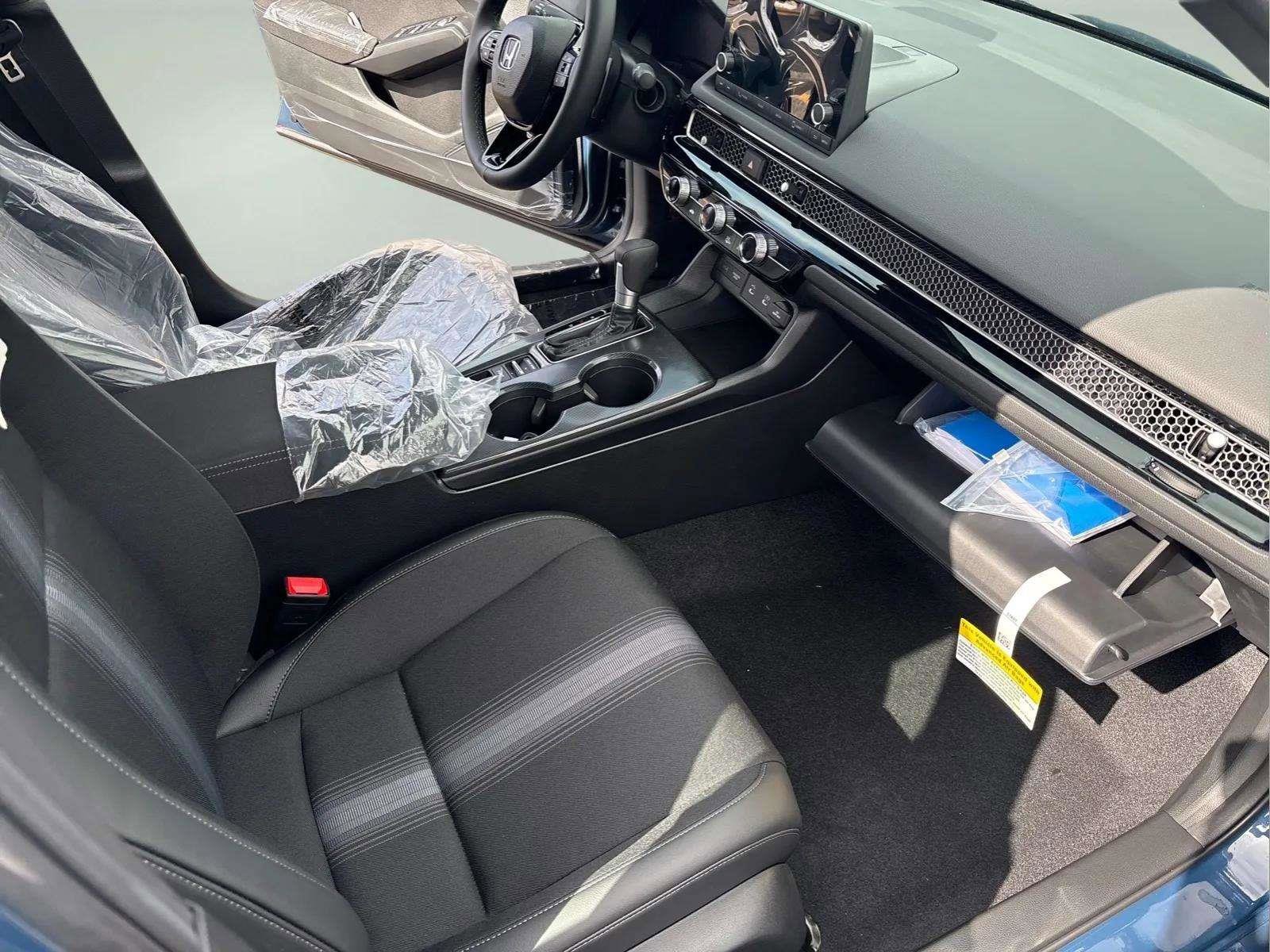 New 2026 Honda Civic Sport image 12