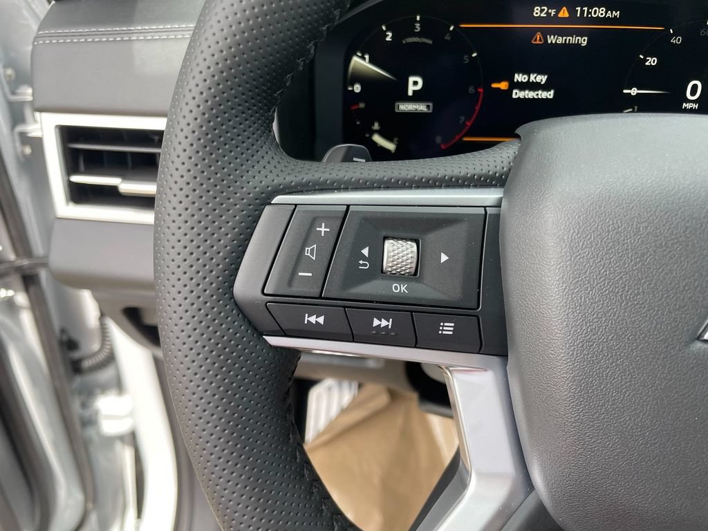 New 2026 Mitsubishi Outlander SEL AWD/4WD image 16