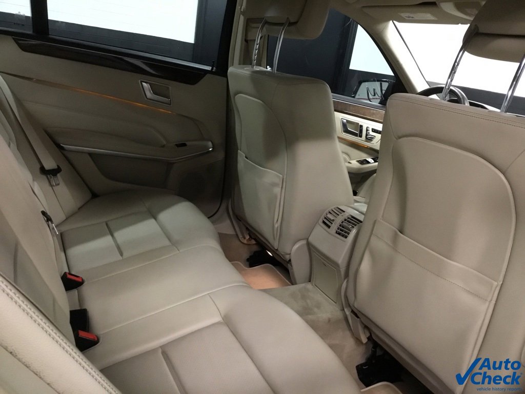 Used 2016 Mercedes-Benz E 350 4MATIC Sedan image 32