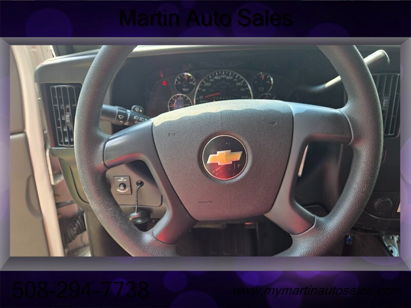 Used 2010 Chevrolet Express 1500 AWD w/ Power Package image 16