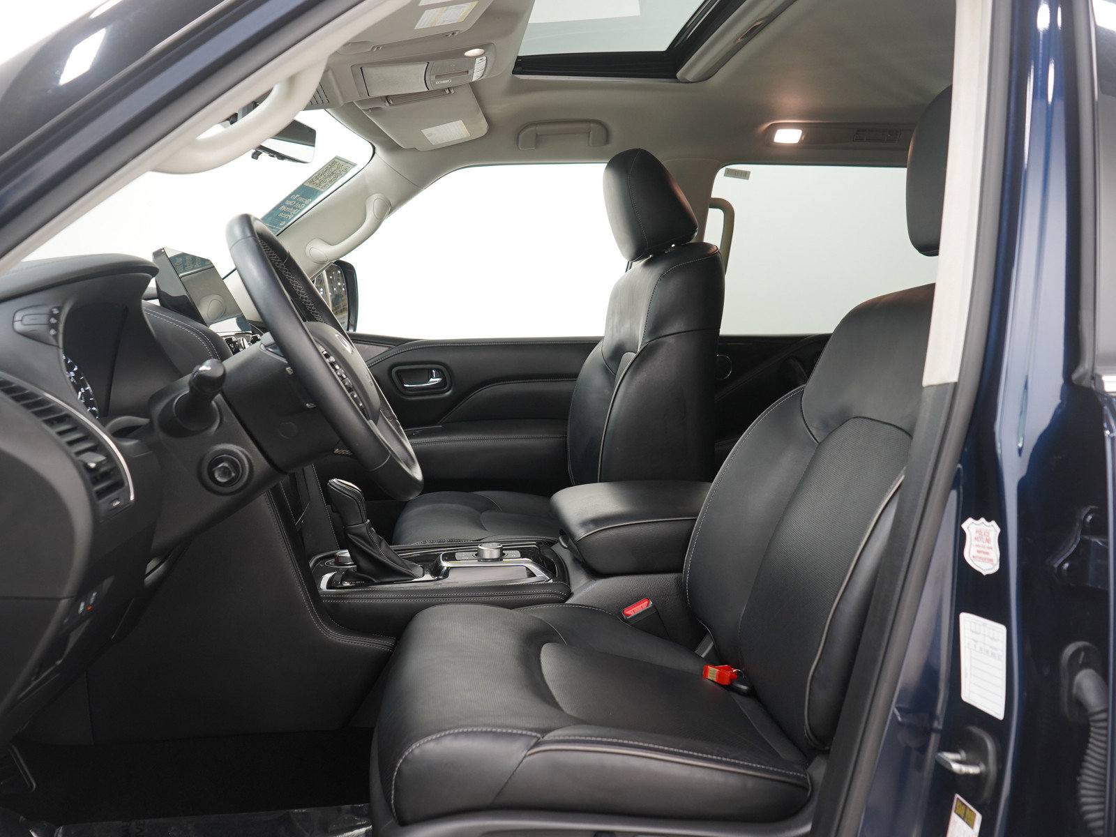 Used 2024 INFINITI QX80 Luxe AWD/4WD image 29