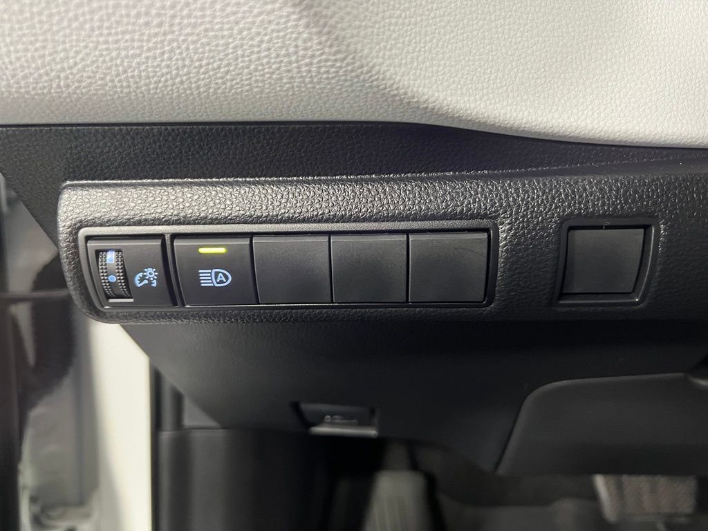Certified 2022 Toyota Corolla SE FWD image 34