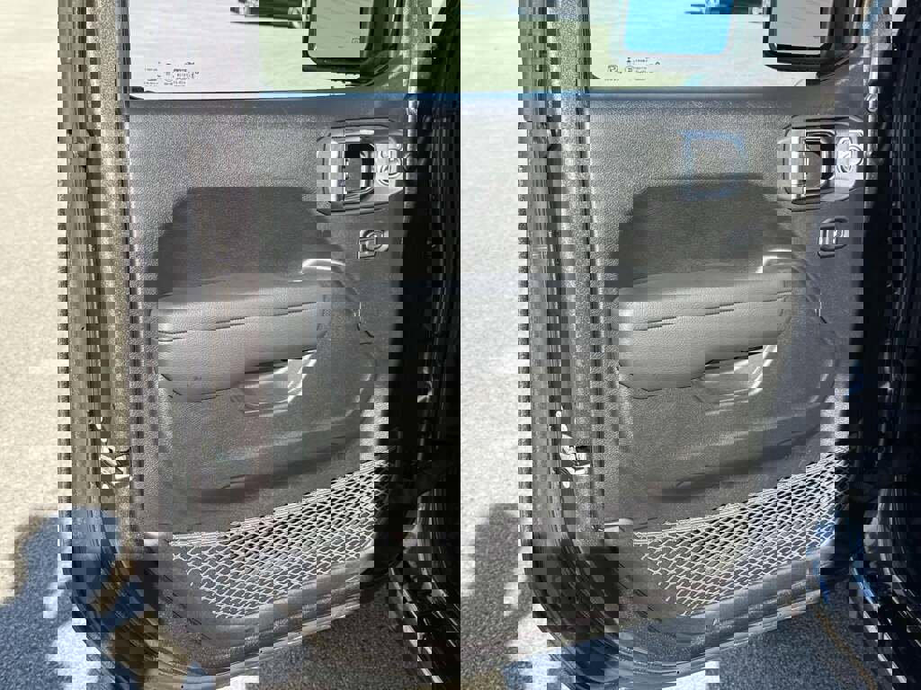 New 2026 Jeep Wrangler Sport S image 19