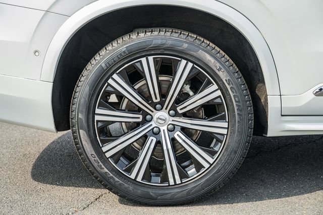 Used 2023 Volvo XC90 B6 Plus w/ Protection Package image 19
