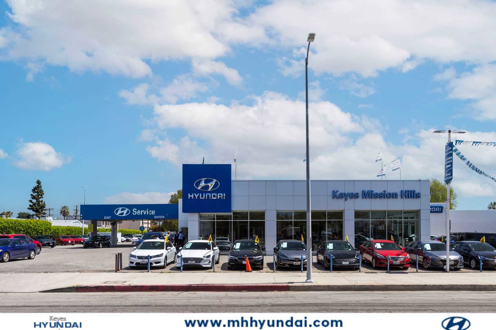 Used 2017 Hyundai Sonata Sport w/ Value Edition Package 02 FWD image 15
