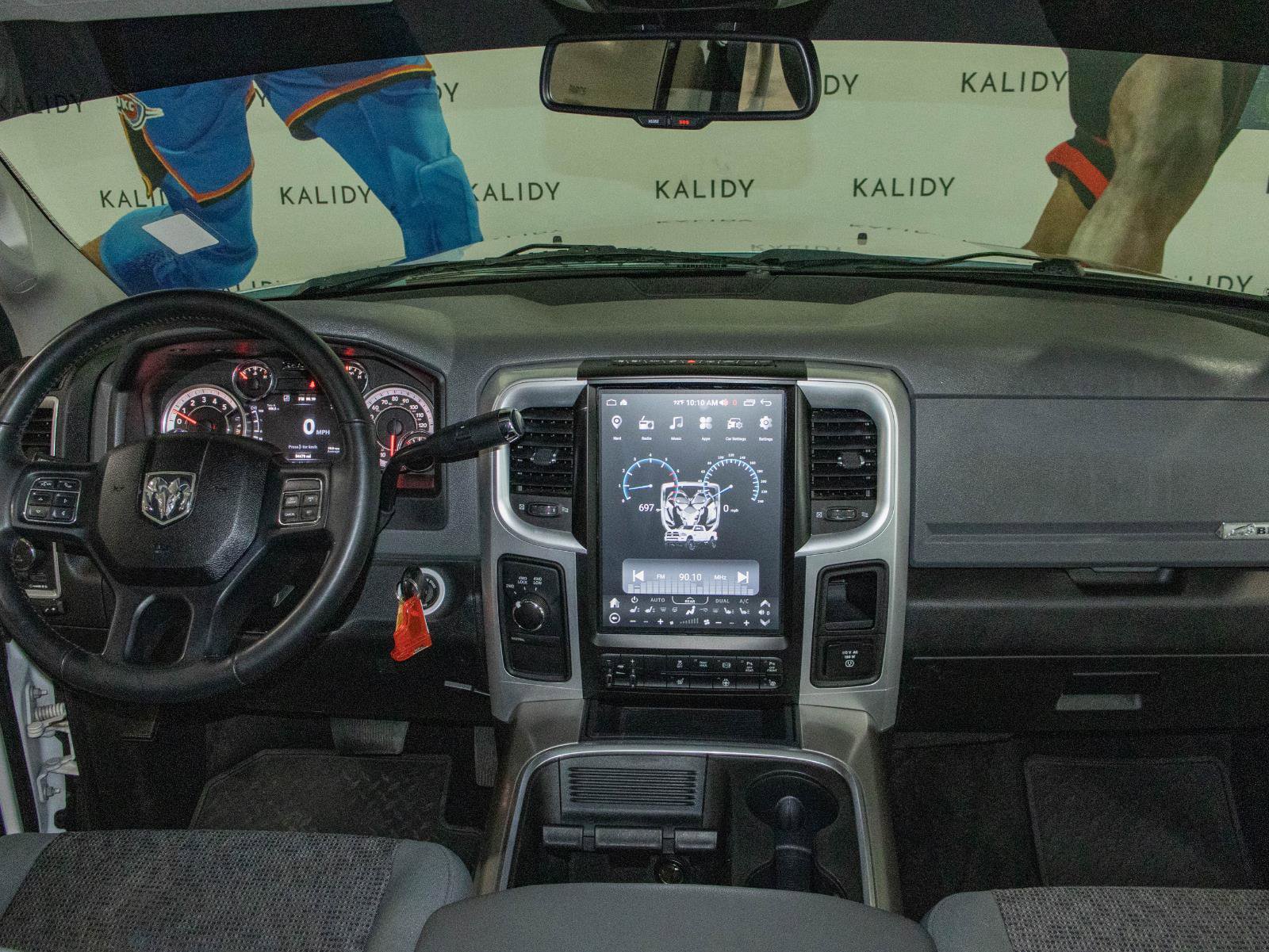 Used 2018 RAM 2500 Big Horn w/ Harvest Edition image 3